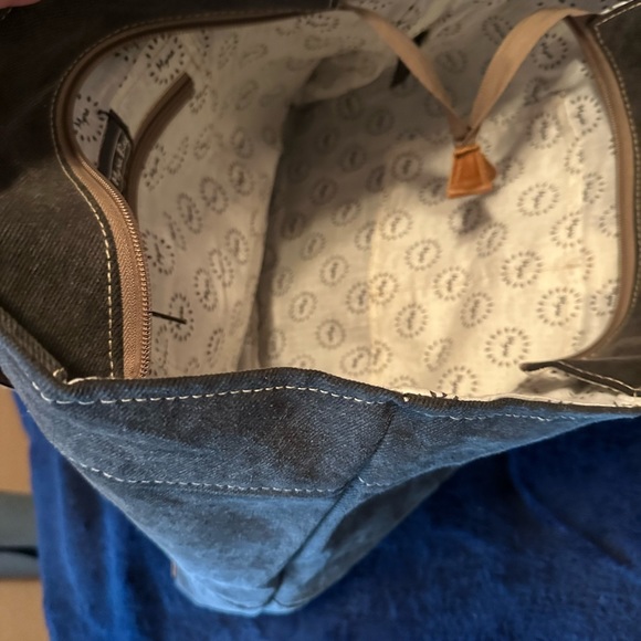 Myra Large Tote - Picture 2 of 4